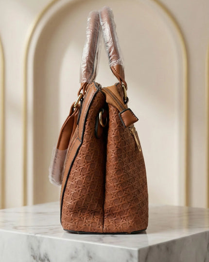 Women’s Textured Basket-Weave Handbag with Gold Accents