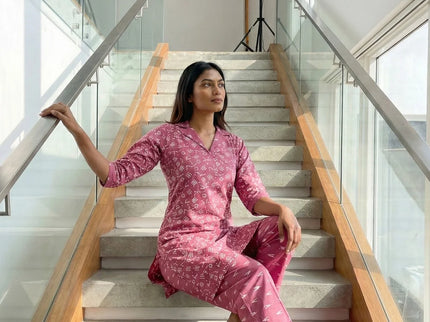 Chic Geometric Print Kurta Set