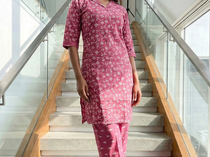 Chic Geometric Print Kurta Set