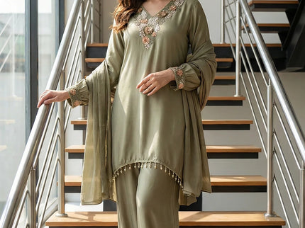 3D Floral Embroidered Silk Suit Set