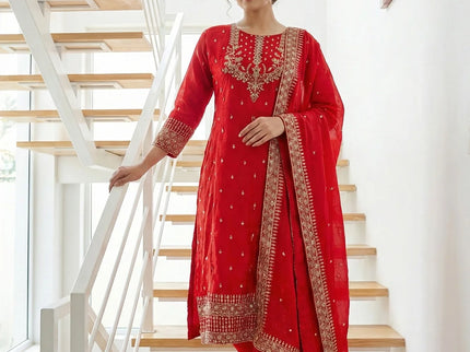 Regal Radiance: Lustrous Art Silk Festive Ensemble